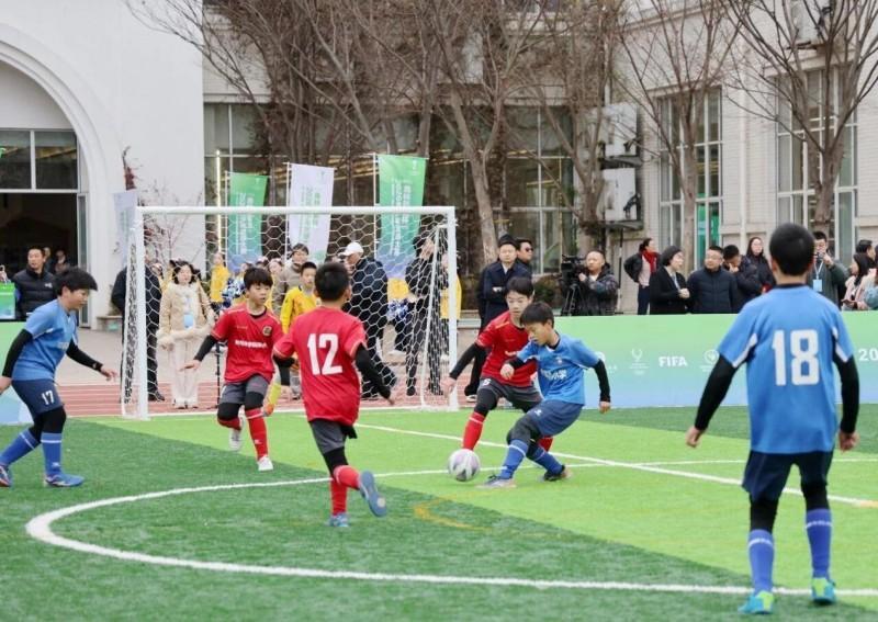 星空体育官网-“奥林匹斯杯”青少年足球大赛启幕